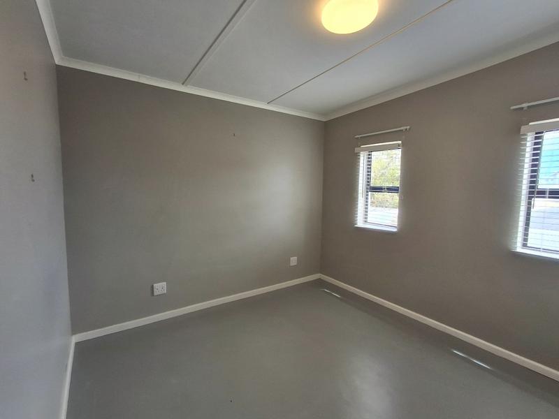 2 Bedroom Property for Sale in Britannia Bay Western Cape